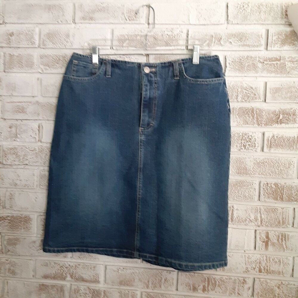 Vintage Gloria Vanderbilt Jean Skirt sz 12 Mom, Cottage, Brunch